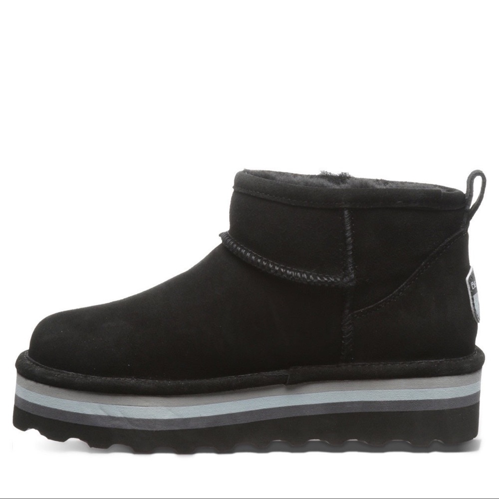 BearPaw Black Women's Suede Platform Ankle Boot